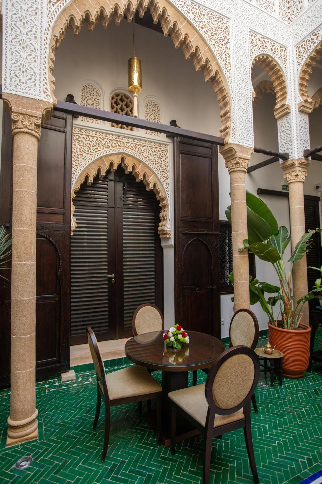 Dar Lalzohra Bed & Breakfast Рабат Екстериор снимка