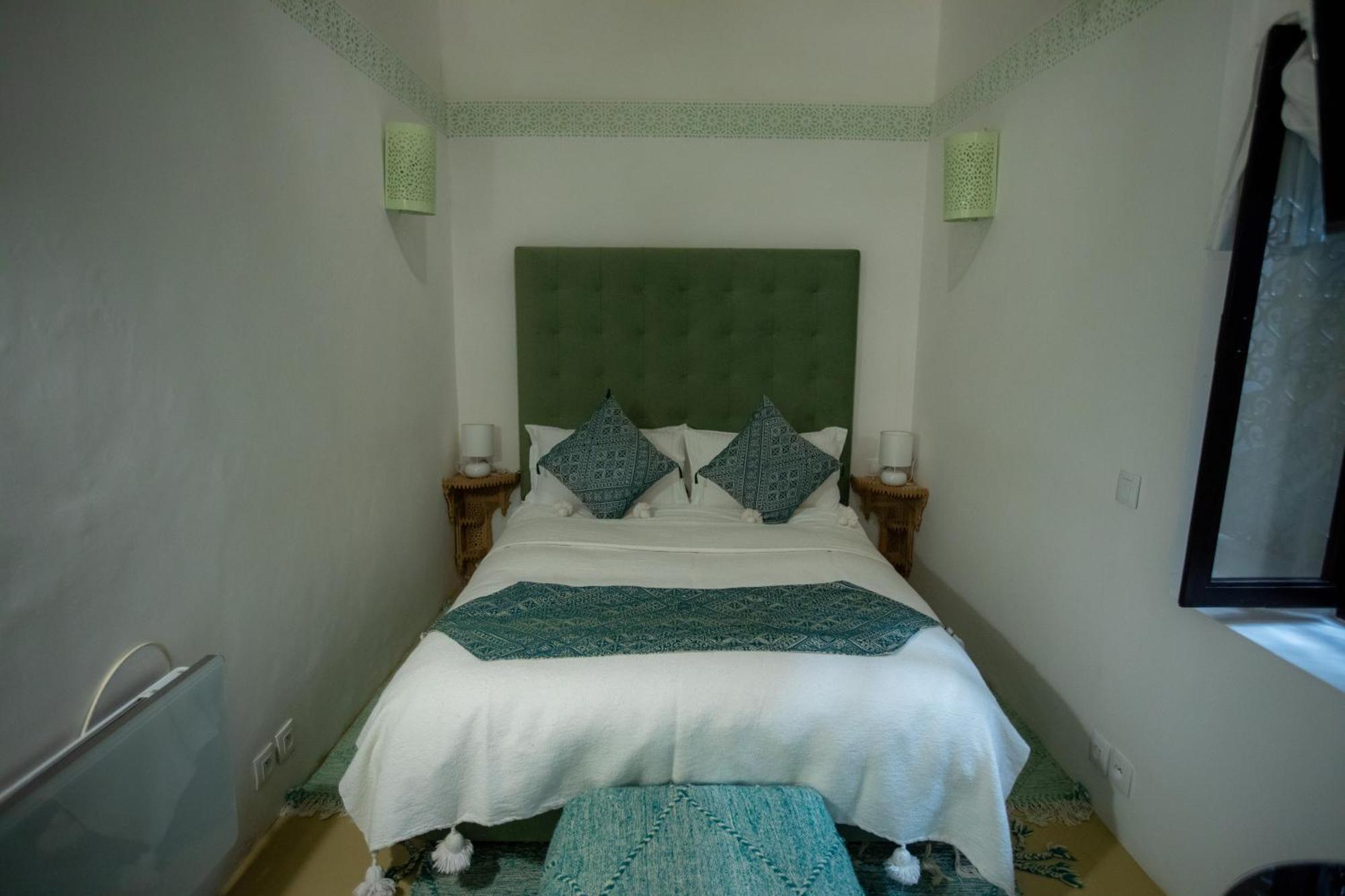 Dar Lalzohra Bed & Breakfast Рабат Екстериор снимка